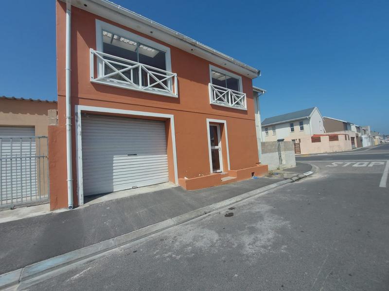 3 Bedroom Property for Sale in Mitchells Plain Central Western Cape